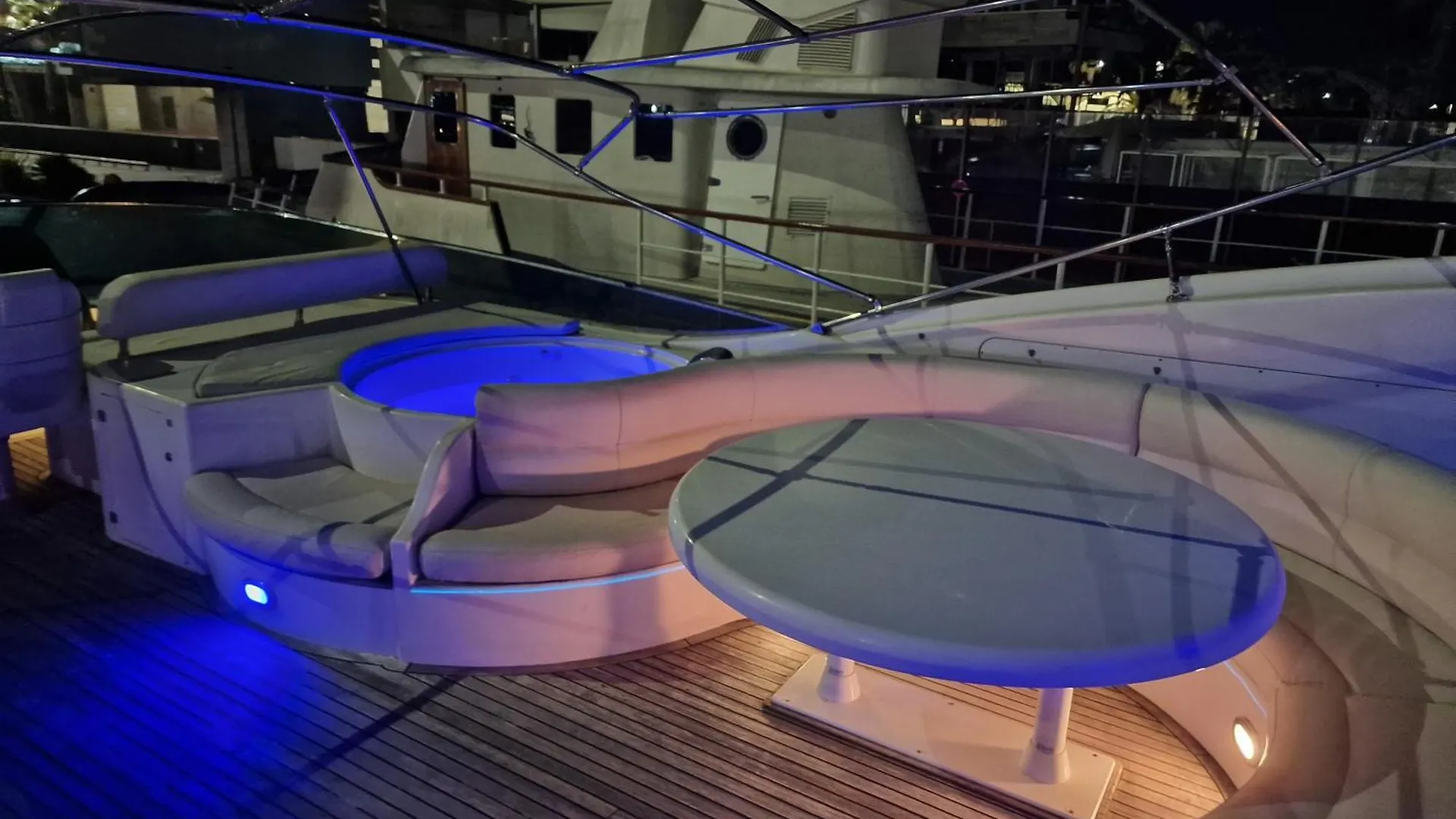 Beautiful Motor Yacht Barcelona Hotel Spain